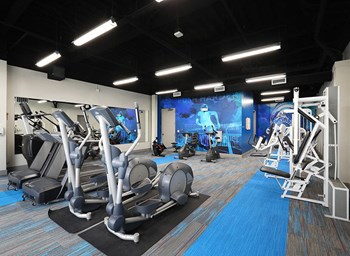 Six1Five Apartments Fitness Center